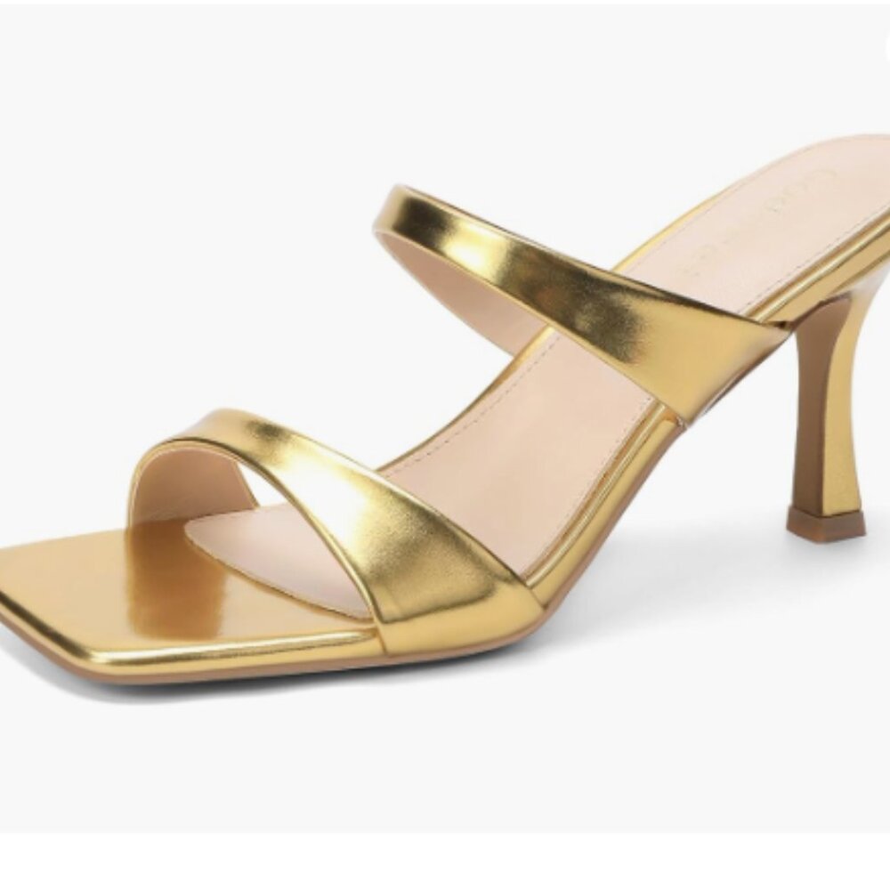 NEW Gold Slip On Mid Heels Size 10